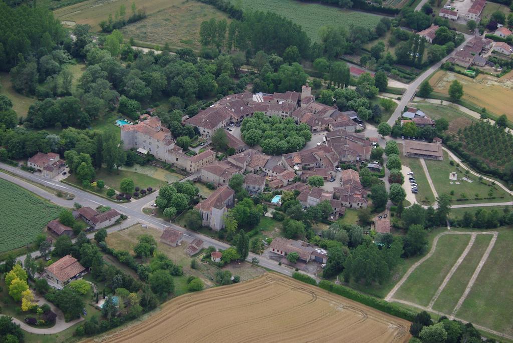 La Maison Des Cornieres Fourcès Eksteriør bilde